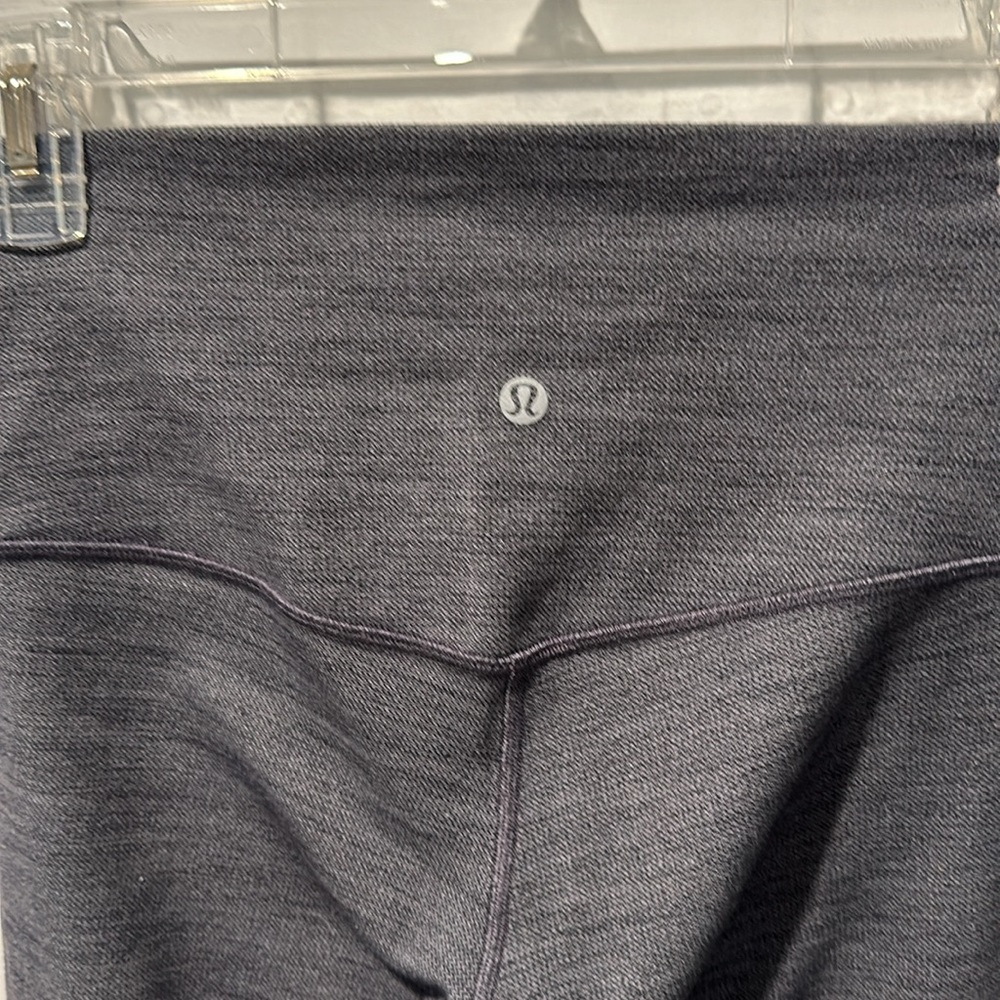 Align 25” - image 3